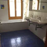 Great View Floor Spacious Flat With Pool And Gym Chateau-d'Oex