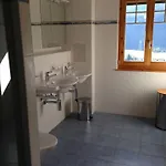 Great View Floor Spacious Flat With Pool And Gym Apartmán