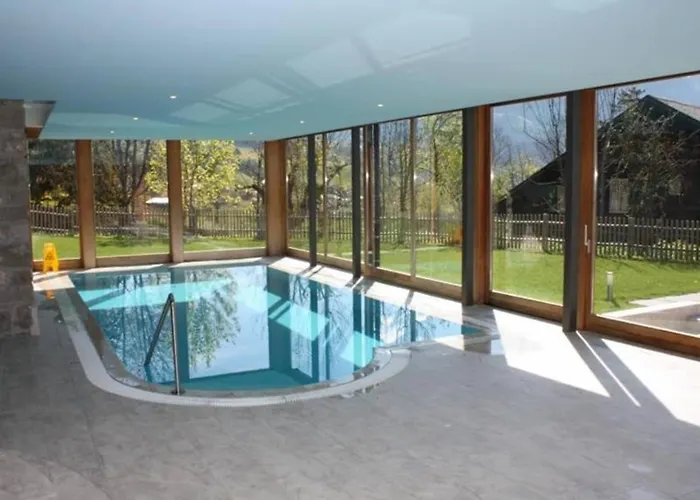 Great View Floor Spacious Flat With Pool And Gym