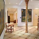 Great View Floor Spacious Flat With Pool And Gym